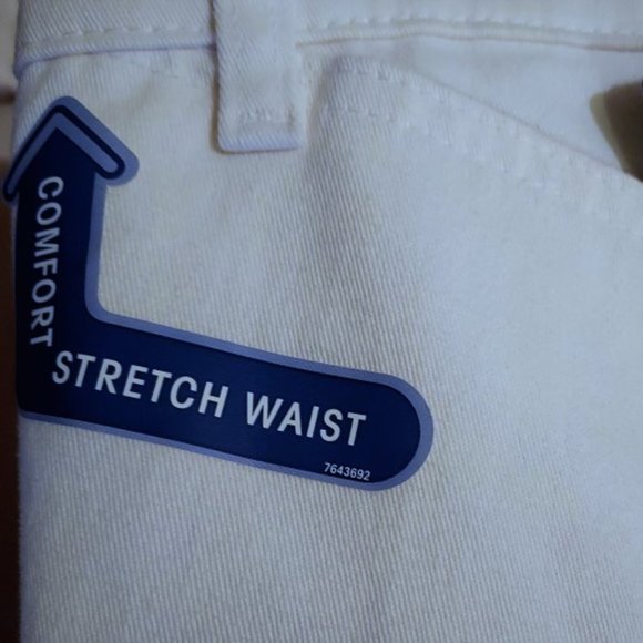 Riders by Lee White 4 Pockets Zip  Front w/Button Closure Crop Jeans Size 6M NWT - Picture 6 of 6